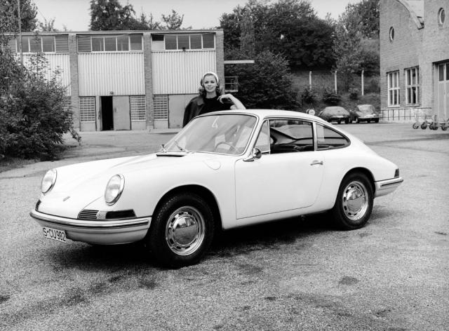 Porsche 911 (1964)