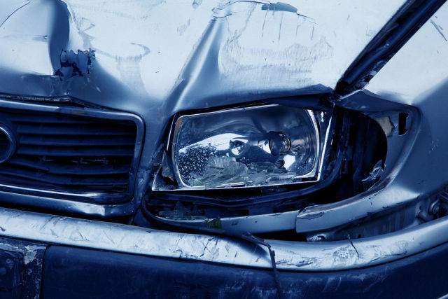 Scheinwerfer defekt Autounfall