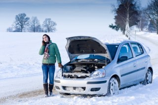 Autopanne im Winter