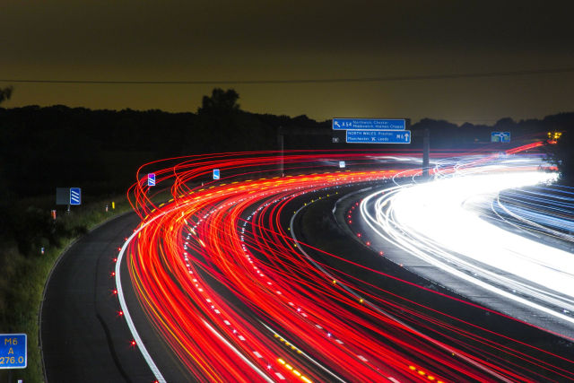 Verkehr in der Nacht