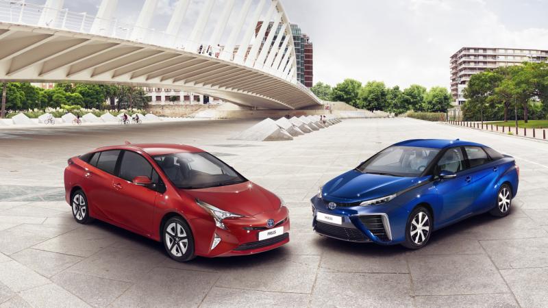 Toyota Prius und Toyota Mirai