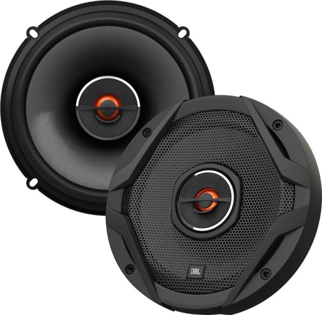 Zu viel Bass: (Auto-)Subwoofer im Kofferraum zu groß? (Musik, Auto und  Motorrad, JBL)