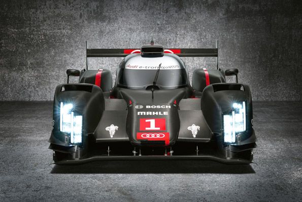 Audi R18 e-tron quattro mit Laserscheinwerfer