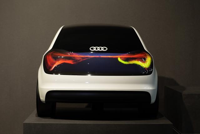 Schwarmlicht Audi