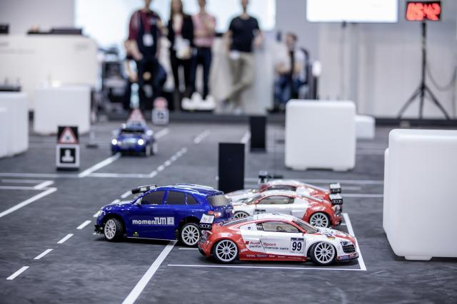 Audi Autonomous Driving Cup 2015 Einparken