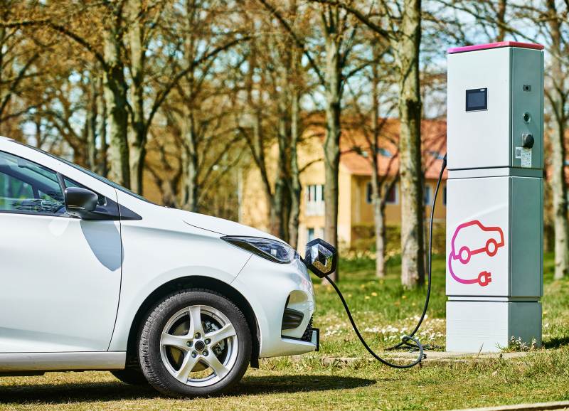 E-Auto beim Laden